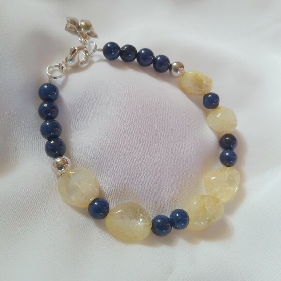 Raw Citrine and Lapis Lazuli Bracelet - Picture 6 of 8